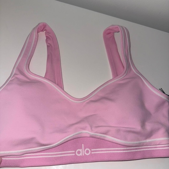 ALO Yoga Pink Women's Sports Bra - Picture 3 of 6